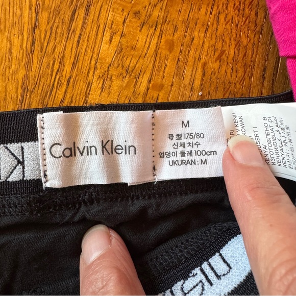 NWT Men's Calvin Klein 3-Pack Cotton Classics Boxer Briefs Set, size medium - Picture 9 of 13